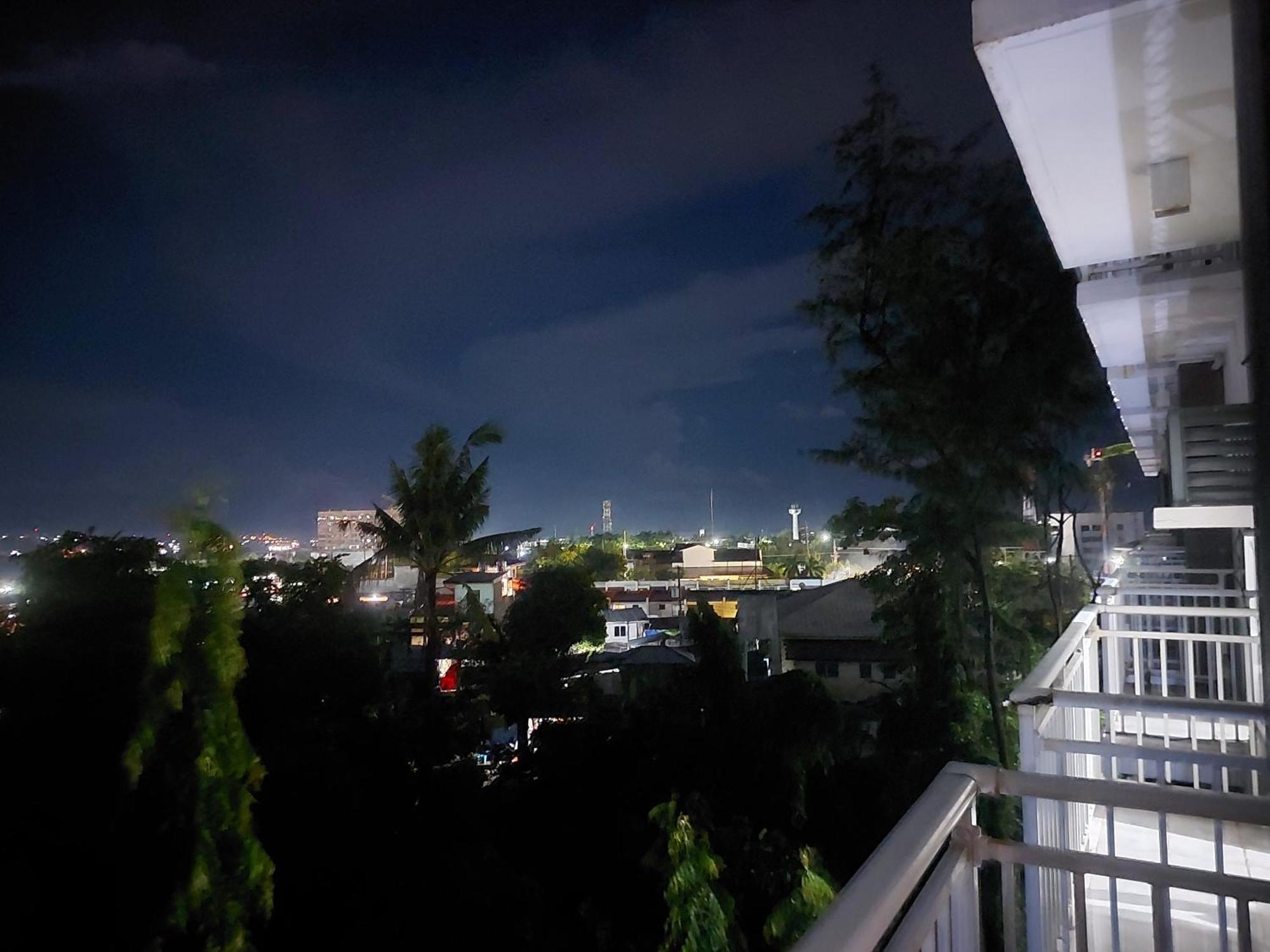 Ania Rooms@Amani Grand Residences Near Airport Lapu-Lapu City Eksteriør billede