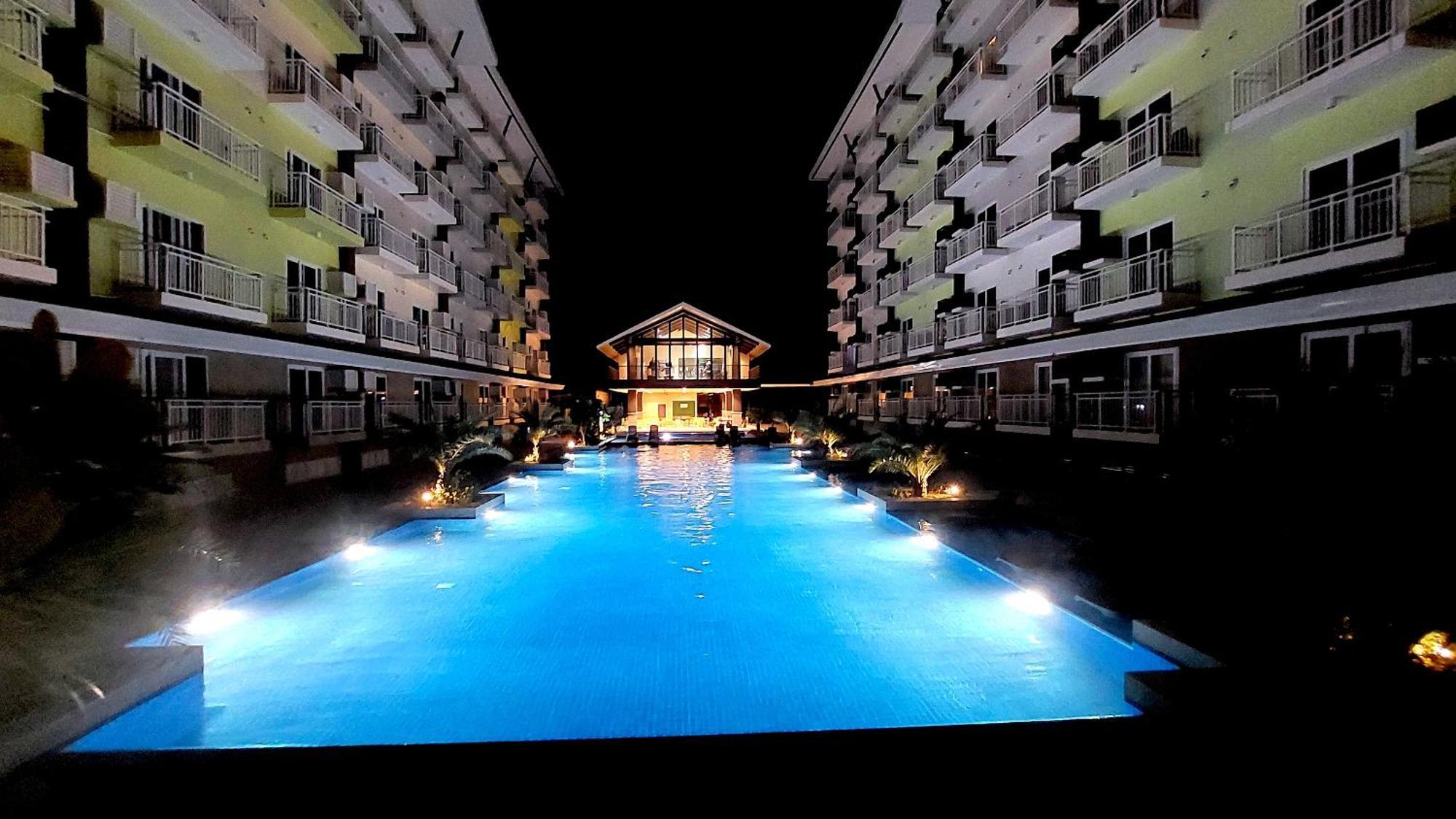 Ania Rooms@Amani Grand Residences Near Airport Lapu-Lapu City Eksteriør billede