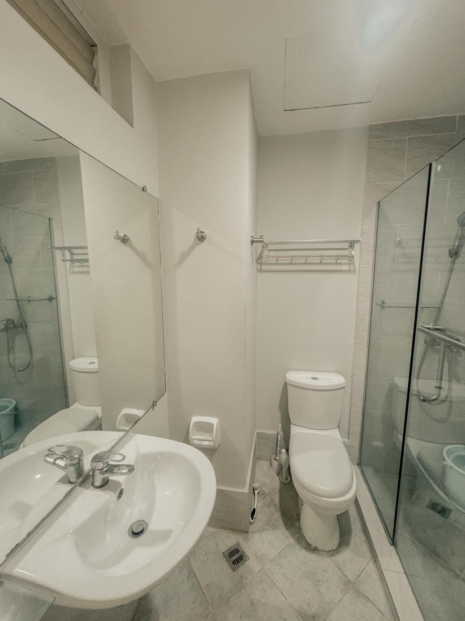 Ania Rooms@Amani Grand Residences Near Airport Lapu-Lapu City Eksteriør billede